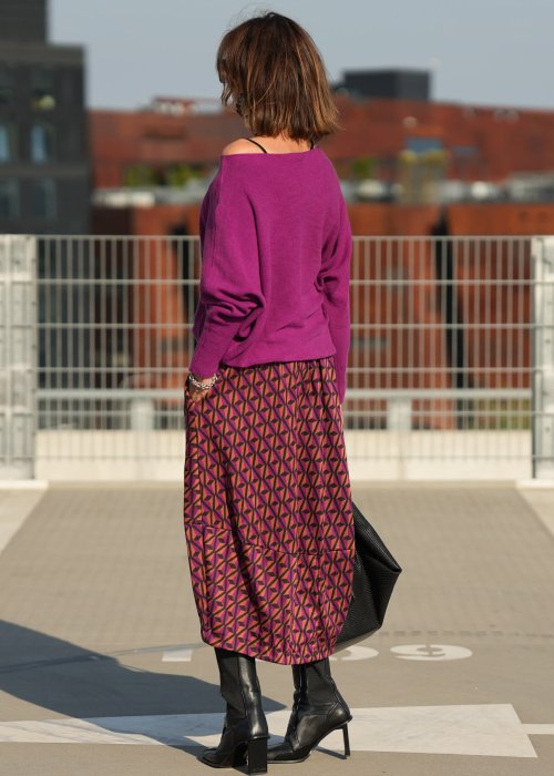 sweter-bat-ze-sciagaczami-fioletowy (2).jpg
