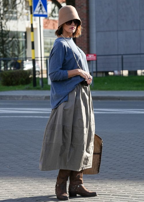 spodnica-deliss-light-brown-jasny-brazowy (12).JPG