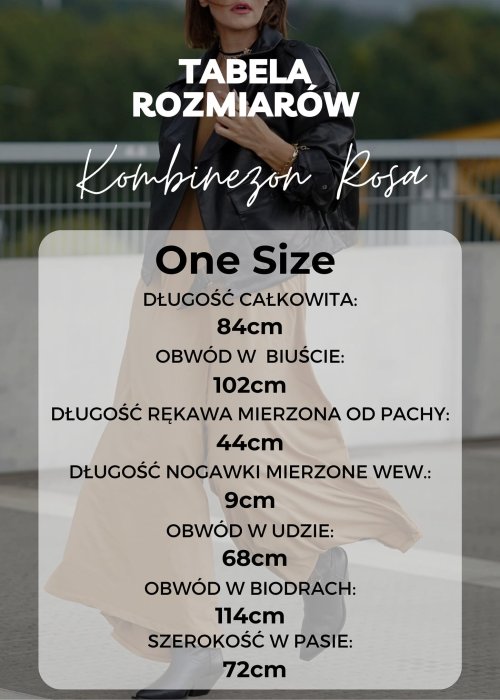 Elegancki czarny damski kombinezon z długim rękawem, ozdobną kokardą przy dekolcie i paskiem w talii, zakończony krótkimi spodenkami