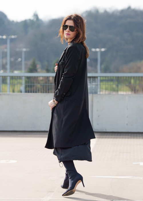 plaszcz-sonko-czarny (20).jpg