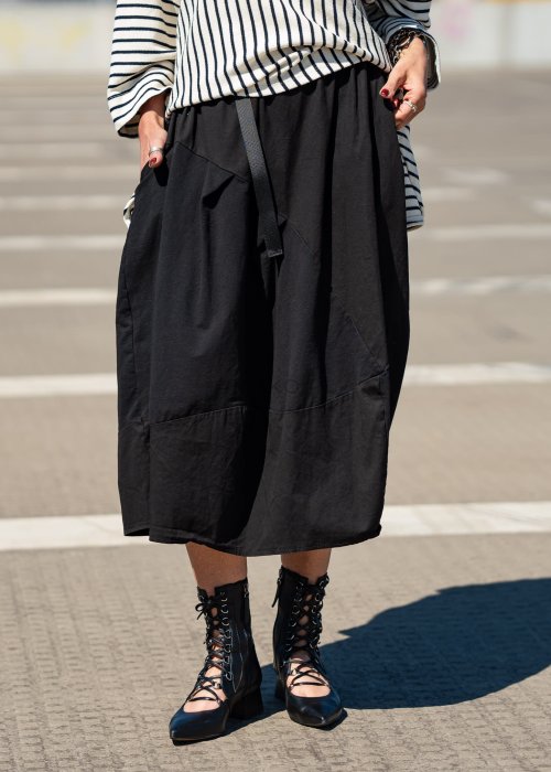 spodnica-eliana-black (8).jpg