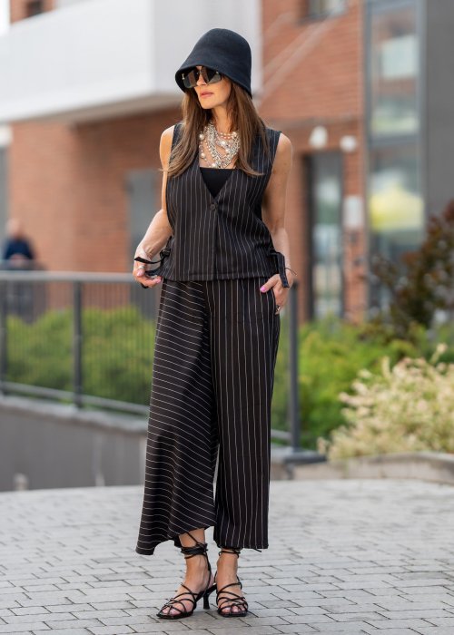 Kamizelka w tenisowy prążek Stripe Czarna