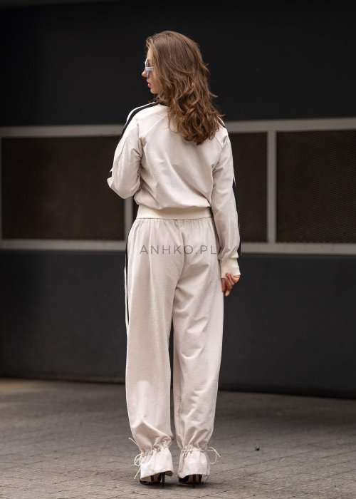rozpinana-bluza-lungo-kremowa (2).jpg