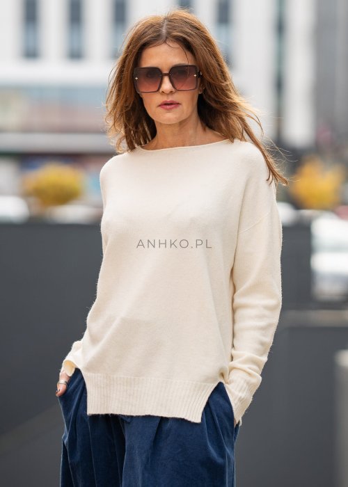 Sweter Cream Kremowy