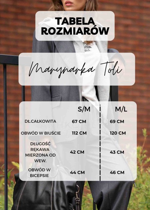 Stylizacja z czarnym płaszczem oversize