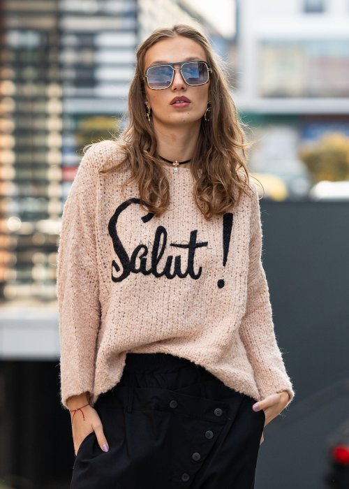 sweter-curlo-salut-pudrowy-roz (2).jpg