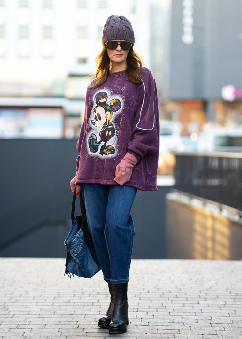 Bluza-Glow-Mickey-Fioletowy (4).jpg