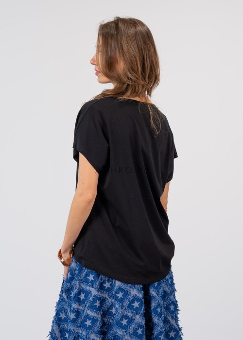 Bluzka-Loose-Tee-Czarna (9).jpg