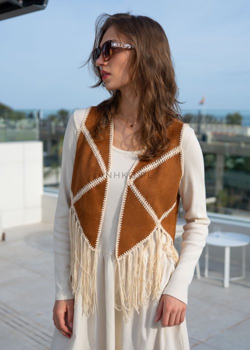Kamizelka-Fringed-Jasnobrazowa (6).jpg