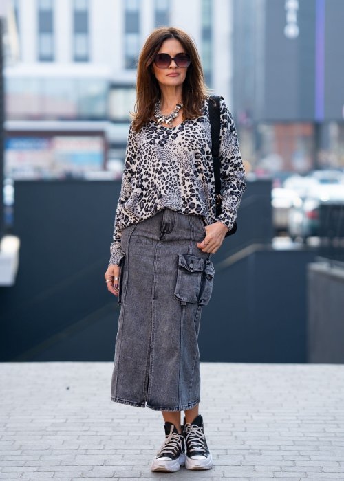sweter-leopard-charm (2).jpg