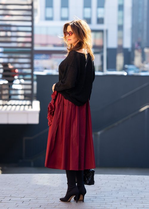 Sweter-Alomora-Czarna (6).jpg