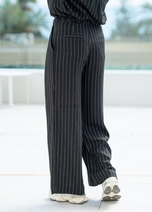 Spodnie-z-Dodatkiem-Lnu-Pinstripe-Czarno-Biale (21).jpg