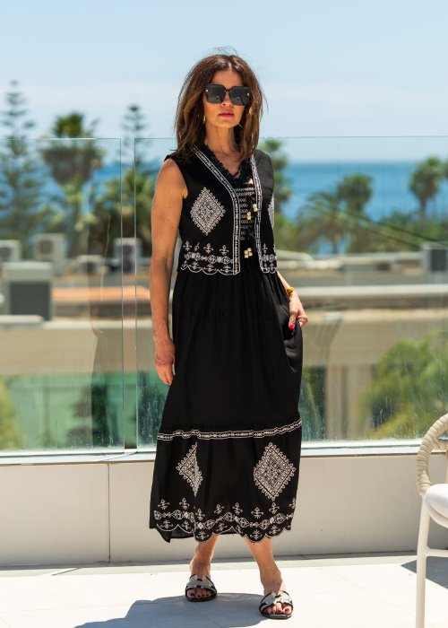 Sukienka-Boho-Twin-Czarna-z-Kamizelka (13).jpg