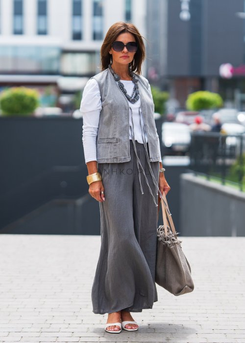 Jeansowa-Kamizelka-New-Grey-Denim-Bloom (8).jpg
