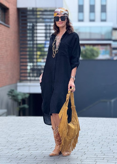 Czarna lniana sukienka koszulowa midi z kołnierzykiem i długim rękawem, luźny krój oversize w stylu boho