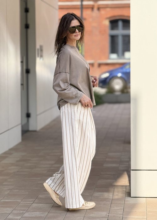 Lniane spodnie damskie w beżowe pasy, szeroka nogawka, wysoki stan, letnia moda boho