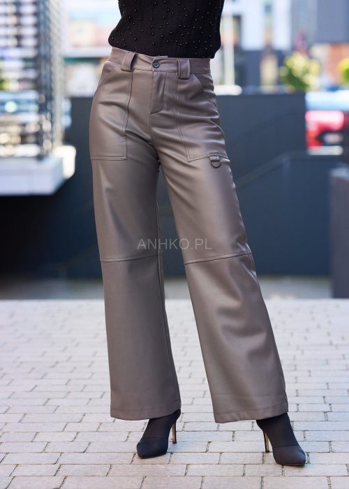 spodnie damskie z eko skóry, prosty krój wide leg, wysoki stan, nowoczesna elegancja