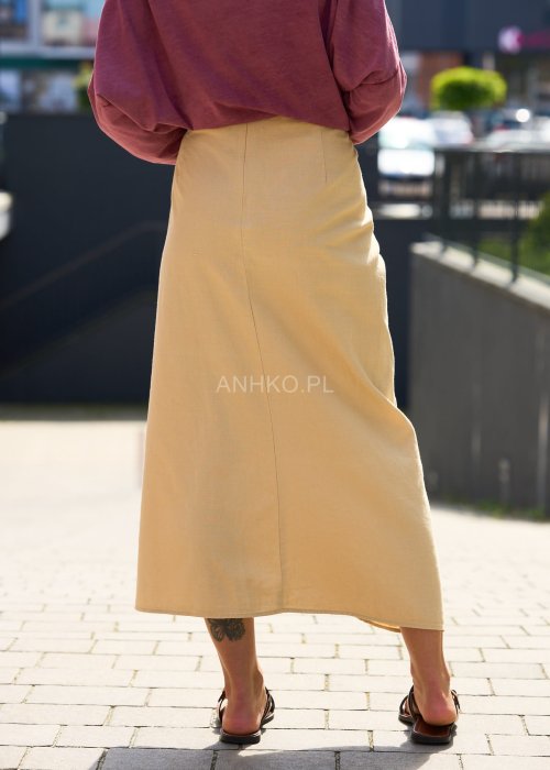 Beżowa spódnica damska midi z lnu, kopertowy krój z zakładkami, styl boho naturalny