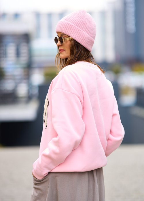 Gładka dresowa Bluza damska New York w pastelowym różu z aplikacją NEW YORK, oversize z długim rękawem
